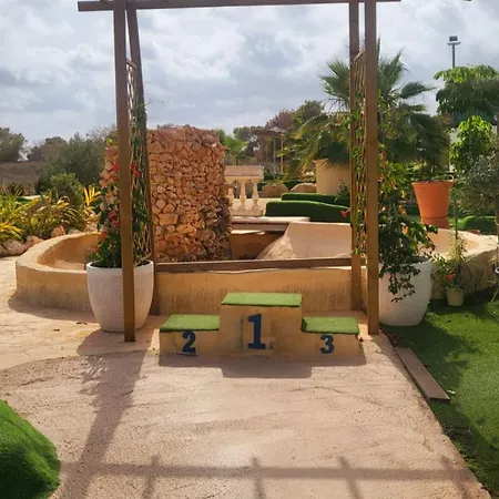 Casa Del Sol, Ocas Urbanizacion,2 Bedrooms , 2 Bathrooms,solarium ,nice Swimming Pool And Barbecue Nyaraló